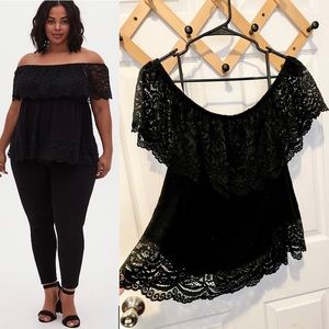 Black Torrid Off shoulder top with lace